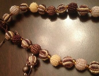 Colar e pulseira de nativos das tribos de Livingsonte no Zambia